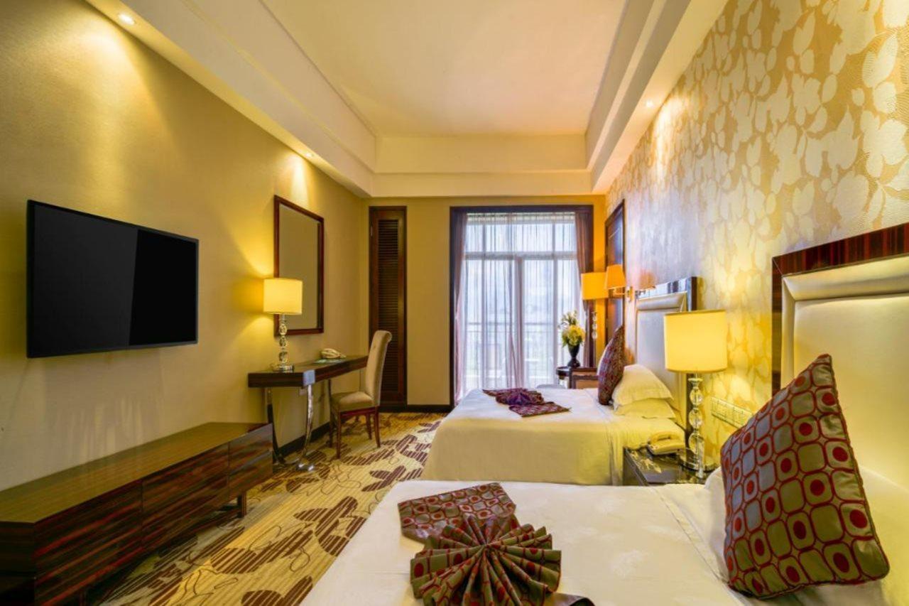 Country Garden Phoenix Hotel Huizhou Huiyang Esterno foto
